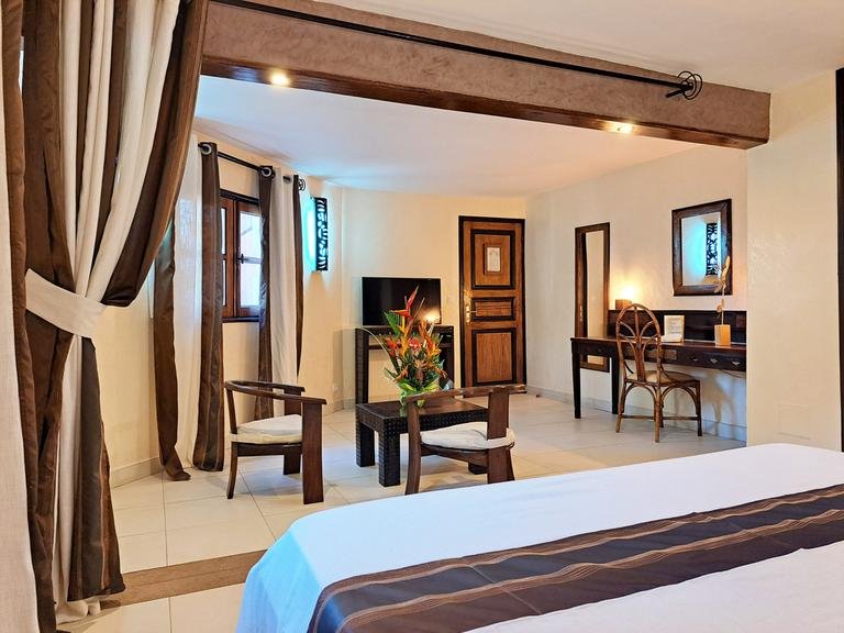 Les suites et les villas 4 étoiles de l'hôtel Neptune à Saly, Sénégal